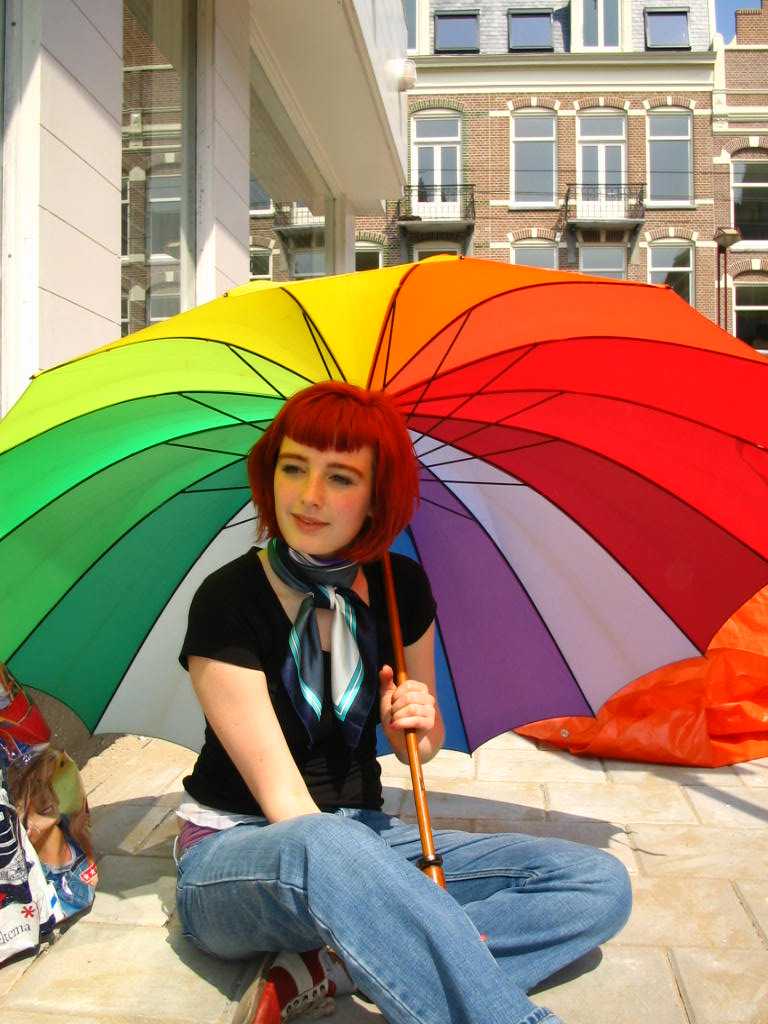 girl-with-umbrella